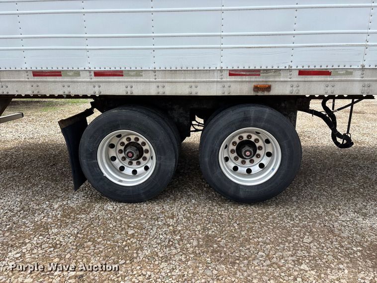 image for item OJ9104 2009 Wabash refrigerated van trailer