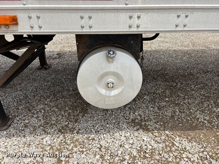 image for item OJ9104 2009 Wabash refrigerated van trailer
