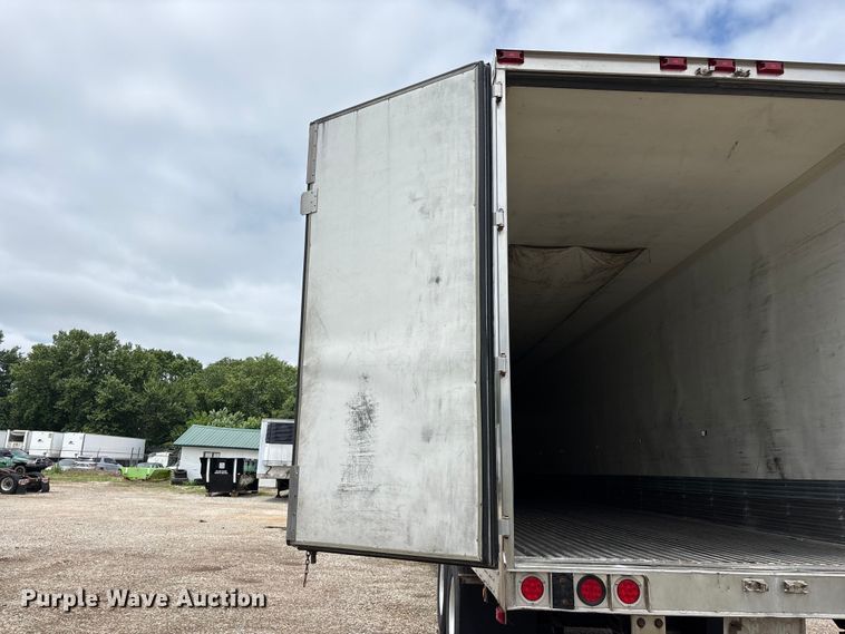 image for item OJ9104 2009 Wabash refrigerated van trailer
