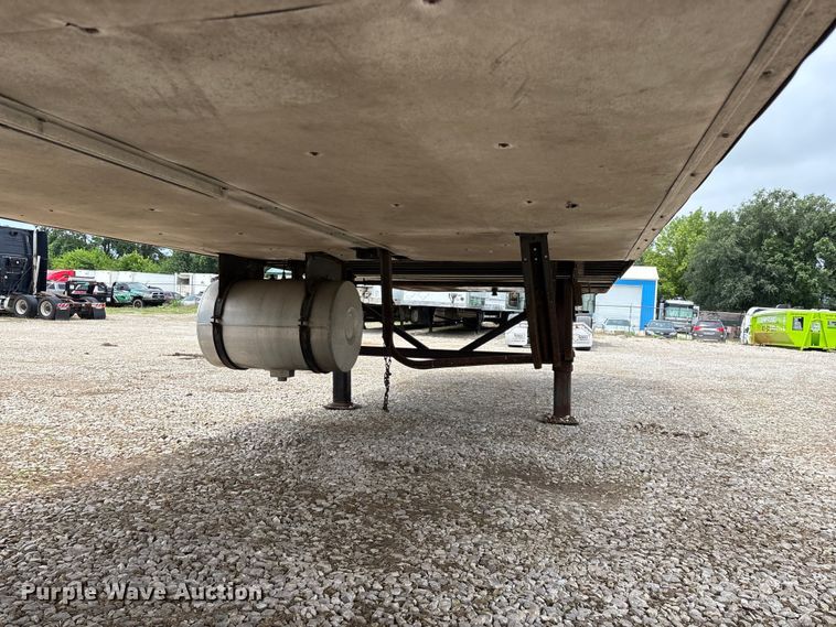 image for item OJ9104 2009 Wabash refrigerated van trailer