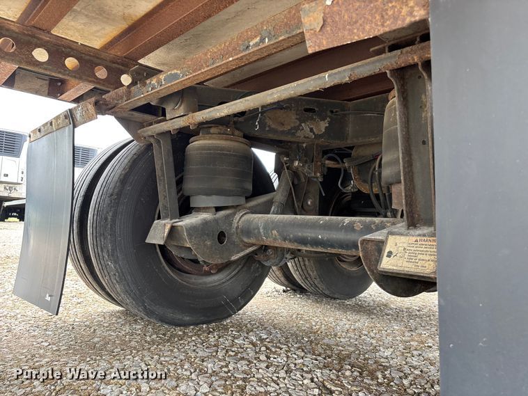 image for item OJ9104 2009 Wabash refrigerated van trailer