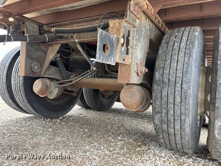 image for item OJ9104 2009 Wabash refrigerated van trailer