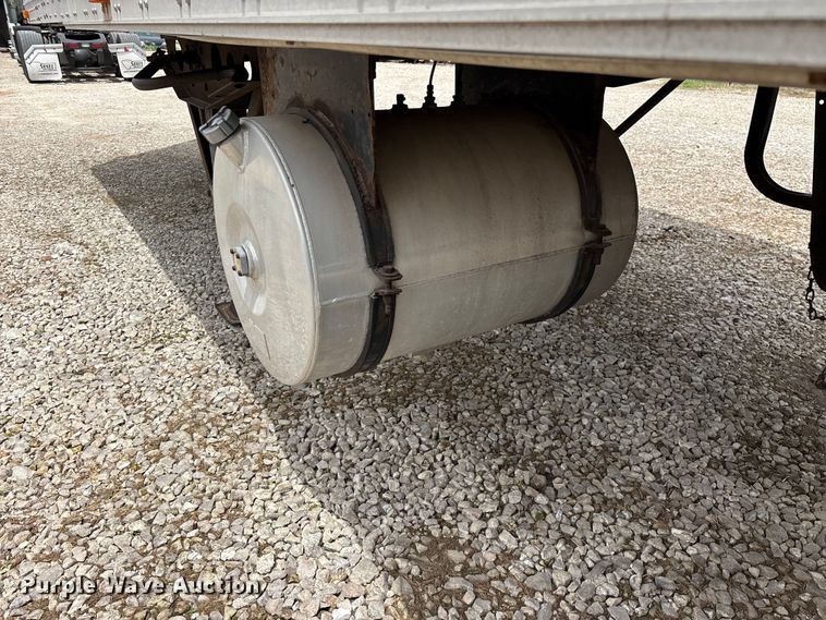 image for item OJ9104 2009 Wabash refrigerated van trailer