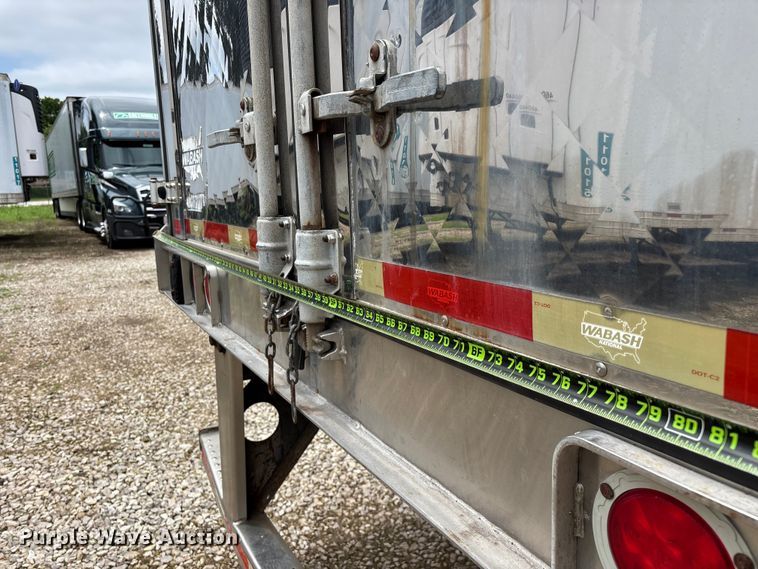 image for item OJ9104 2009 Wabash refrigerated van trailer