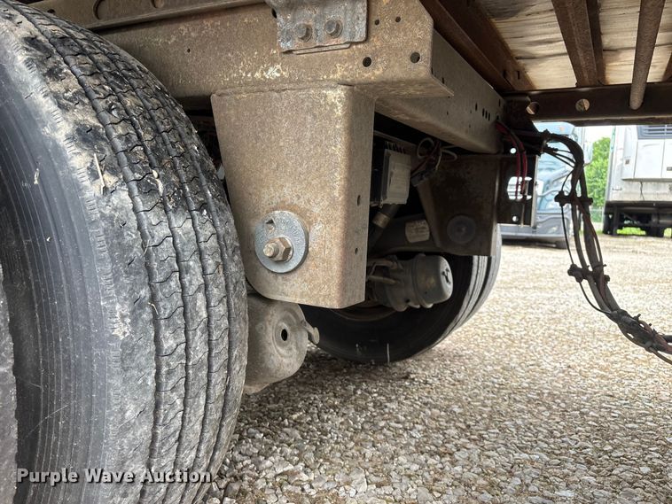 image for item OJ9108 2008 Wabash refrigerated van trailer