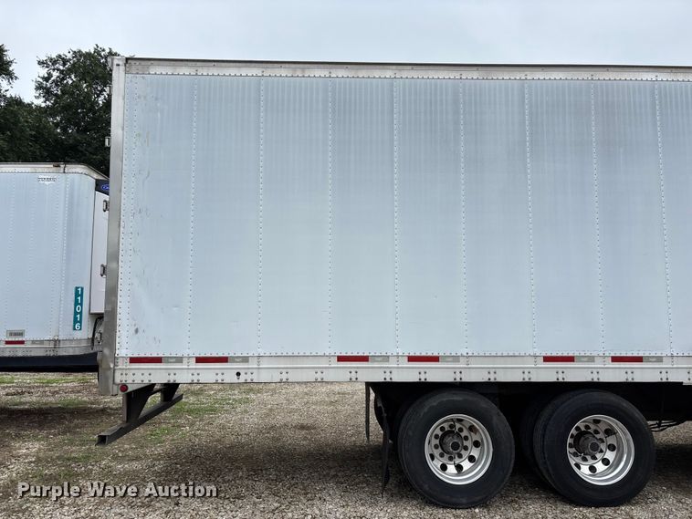 image for item OJ9108 2008 Wabash refrigerated van trailer