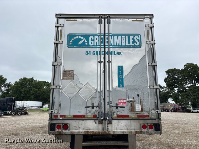image for item OJ9108 2008 Wabash refrigerated van trailer