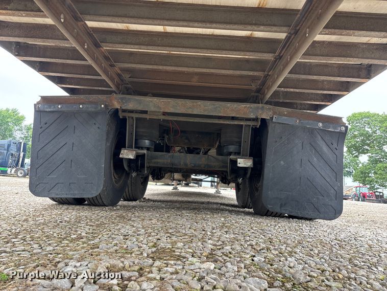 image for item OJ9108 2008 Wabash refrigerated van trailer