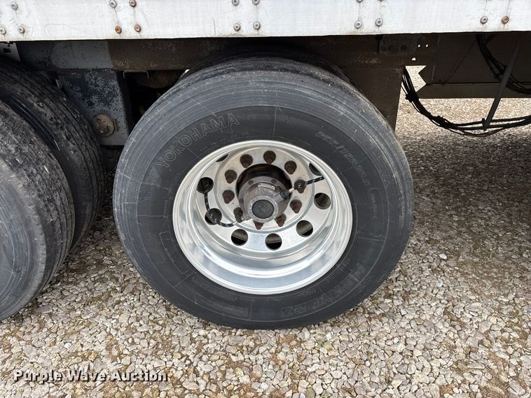 image for item OJ9108 2008 Wabash refrigerated van trailer