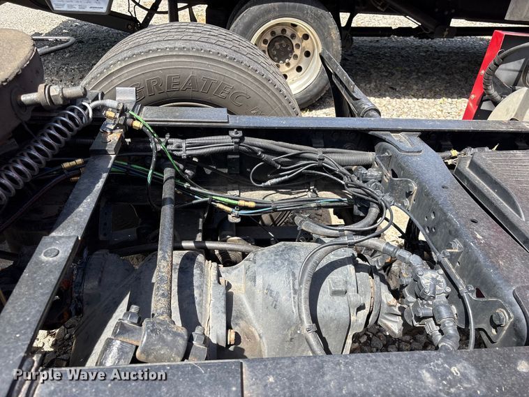 image for item YA1941 2018 Freightliner Cascadia semi truck