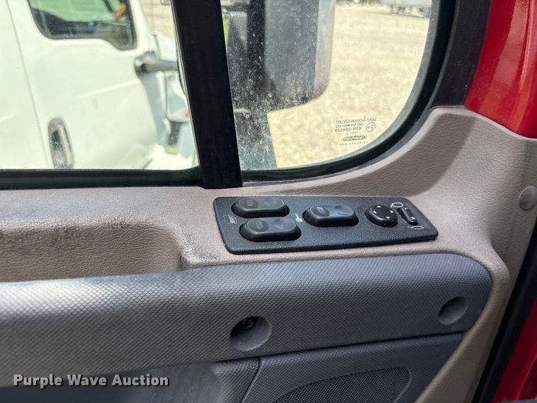image for item YA1941 2018 Freightliner Cascadia semi truck