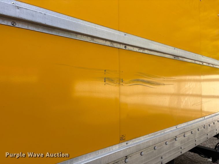 image for item YA2126 2019 International 4300 box truck