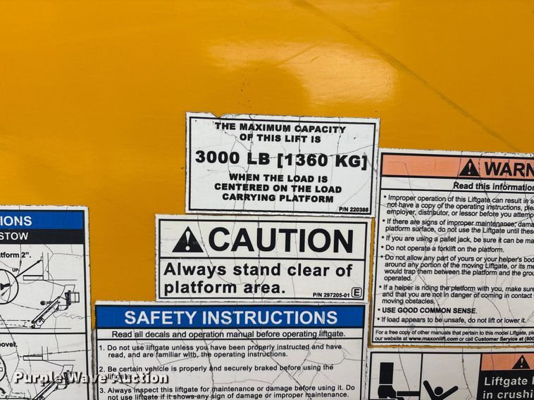 image for item YA2126 2019 International 4300 box truck