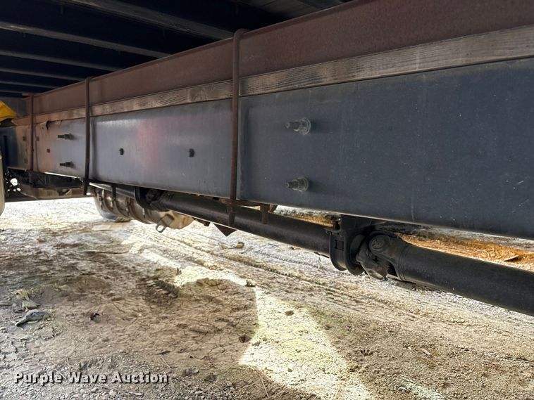 image for item YA2126 2019 International 4300 box truck