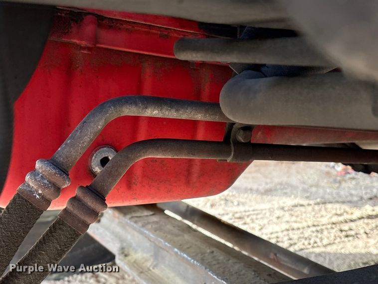 image for item YA2126 2019 International 4300 box truck