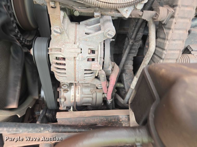 image for item YA2141 2022 Peterbilt 579 semi truck