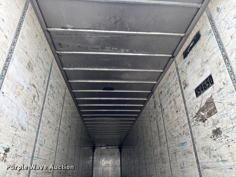 image for item YA2206 2009 Wabash Wabash National Corporation dry van trailer