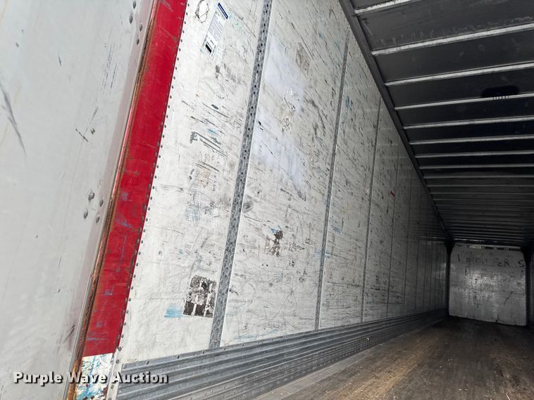image for item YA2206 2009 Wabash Wabash National Corporation dry van trailer