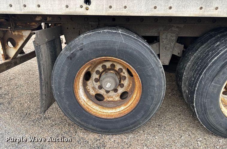 image for item YA2206 2009 Wabash Wabash National Corporation dry van trailer