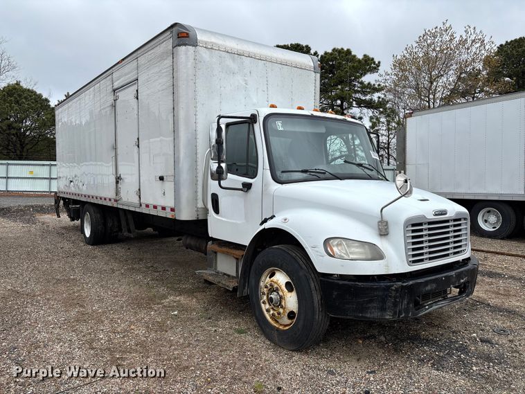 image for item YA2424 2016 Freightliner Business Class M2 box truck