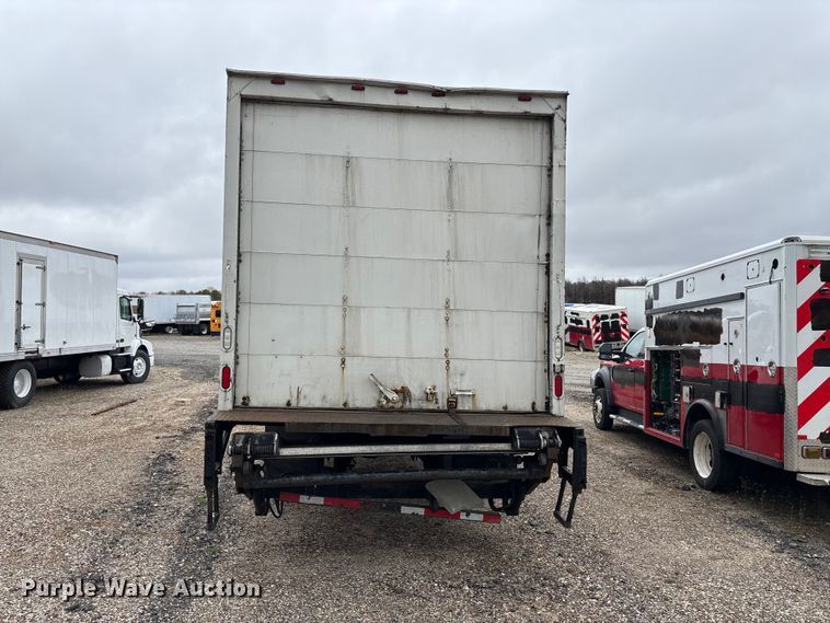 image for item YA2424 2016 Freightliner Business Class M2 box truck