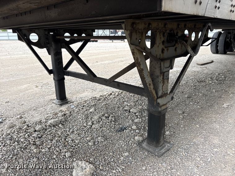image for item YA2438 2014 Wabash 53' Van Trailer