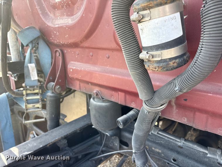 image for item YA2539 2018 Freightliner Cascadia semi truck
