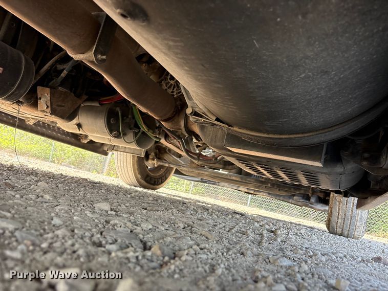 image for item YA2539 2018 Freightliner Cascadia semi truck