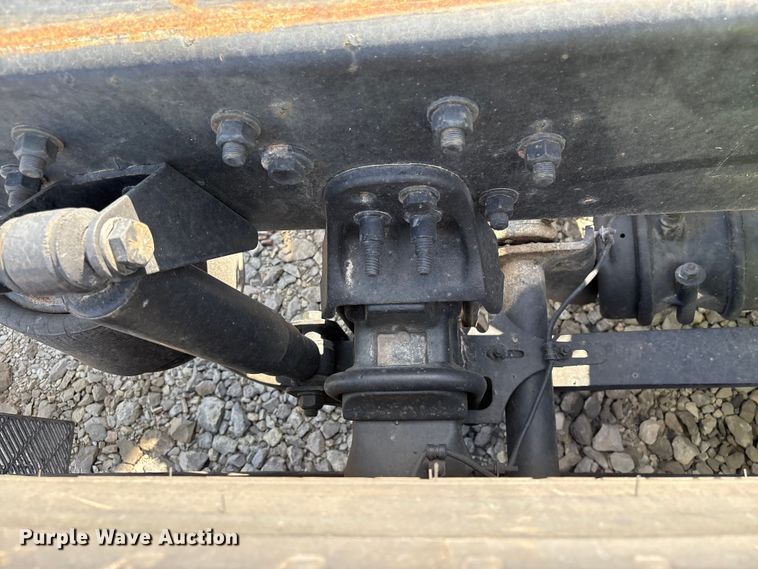 image for item YA2848 2020 Freightliner Cascadia semi truck