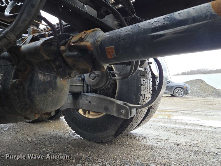 image for item YA2870 2025 Peterbilt 589 semi truck