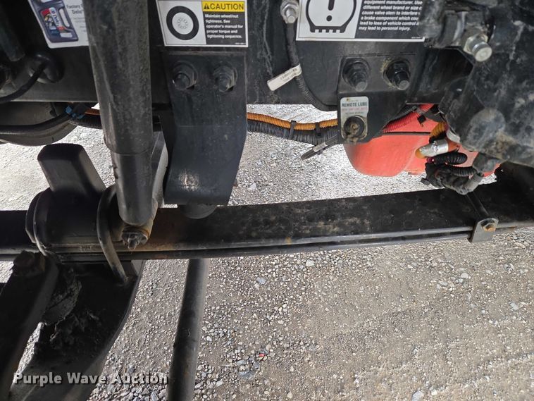 image for item YA2870 2025 Peterbilt 589 semi truck