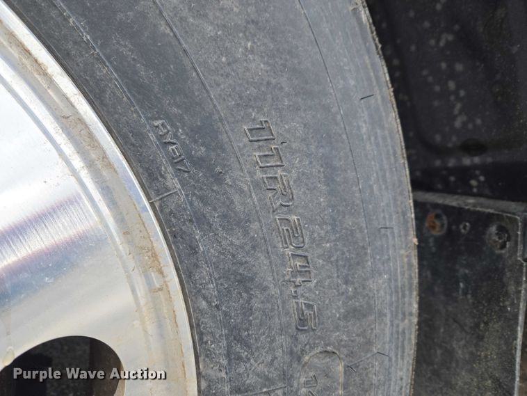 image for item YA2870 2025 Peterbilt 589 semi truck