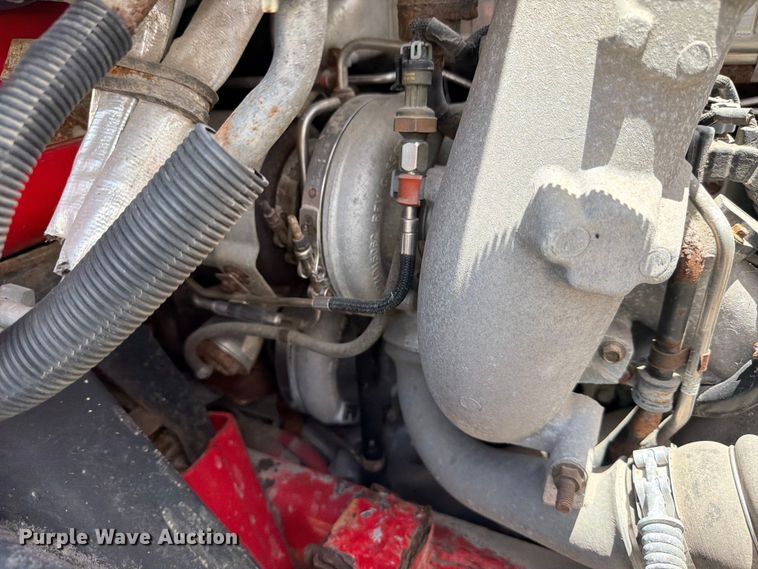 image for item YA2889 2018 International ProStar+ 122 semi truck