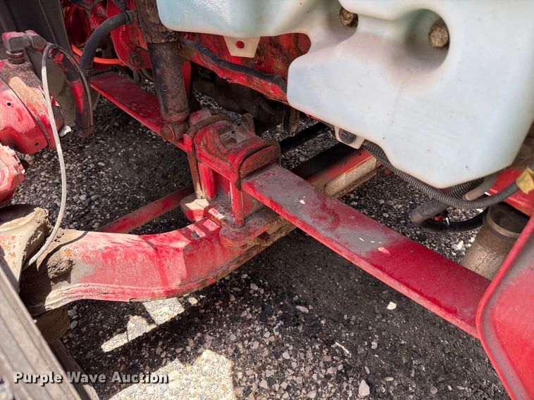 image for item YA2889 2018 International ProStar+ 122 semi truck
