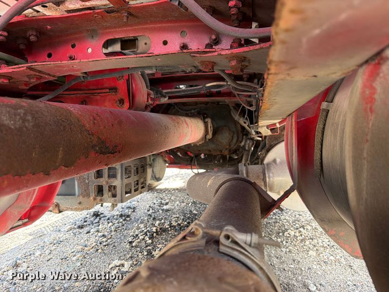 image for item YA2889 2018 International ProStar+ 122 semi truck