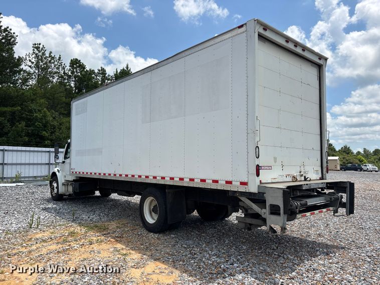 image for item YA2950 2016 Freightliner Business Class M2 box truck