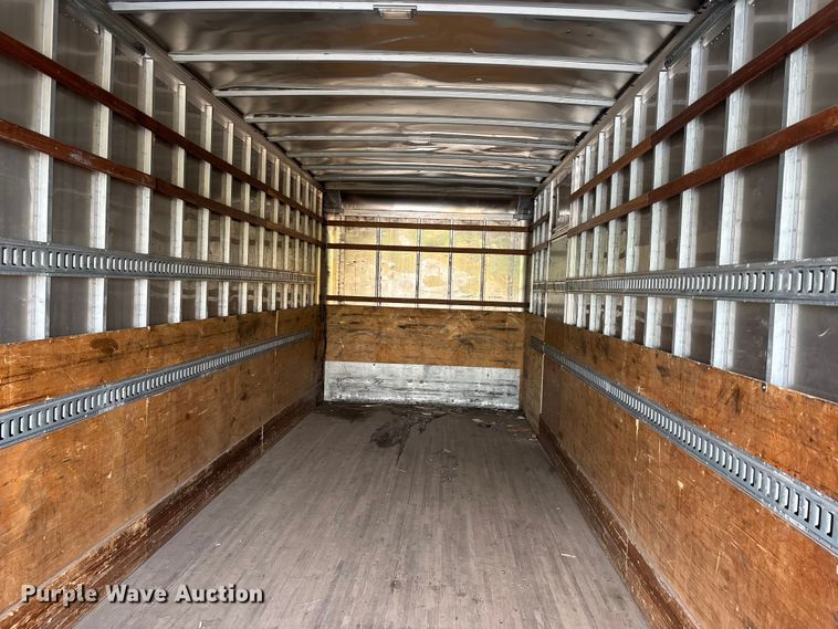 image for item YA2950 2016 Freightliner Business Class M2 box truck