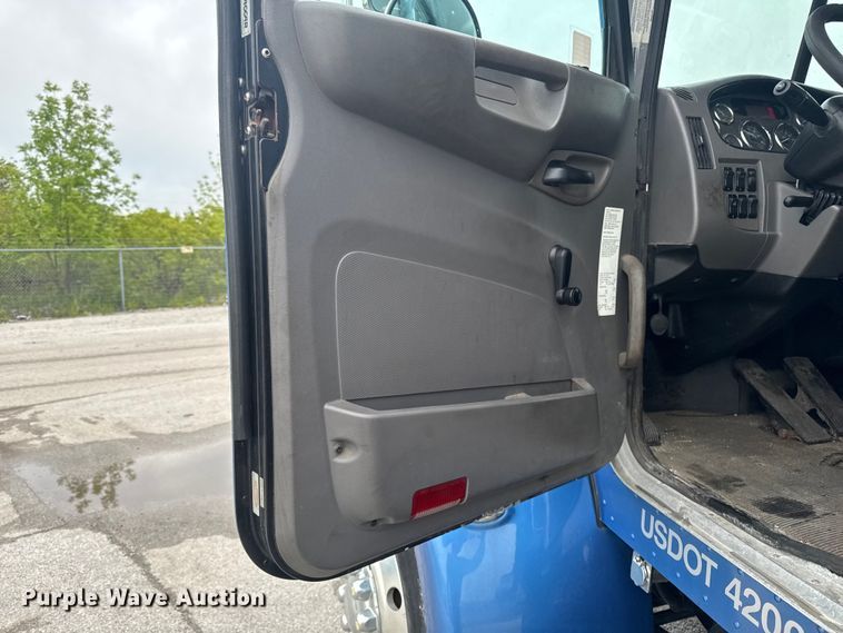 image for item YA3379 2012 Peterbilt 337 flatbed truck