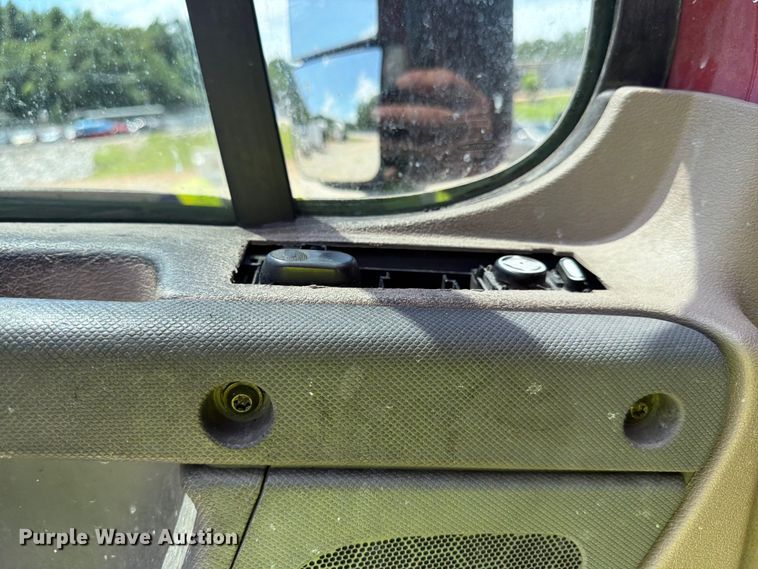 image for item YA3430 2016 Freightliner Cascadia semi truck