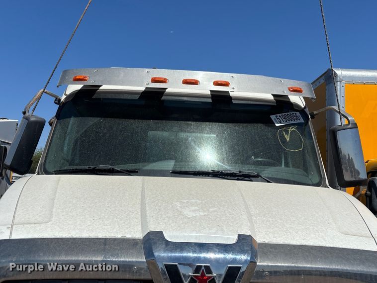 image for item YA3452 2024 Western Star 47X hydrovac truck
