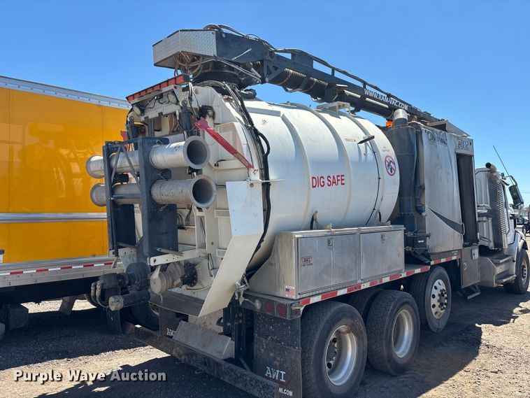 image for item YA3452 2024 Western Star 47X hydrovac truck