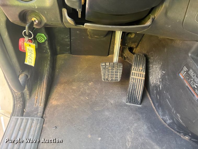 image for item YA3452 2024 Western Star 47X hydrovac truck