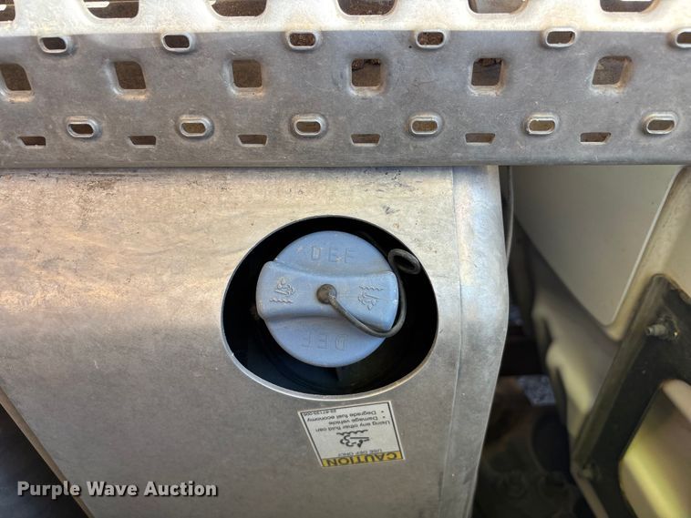 image for item YA3452 2024 Western Star 47X hydrovac truck