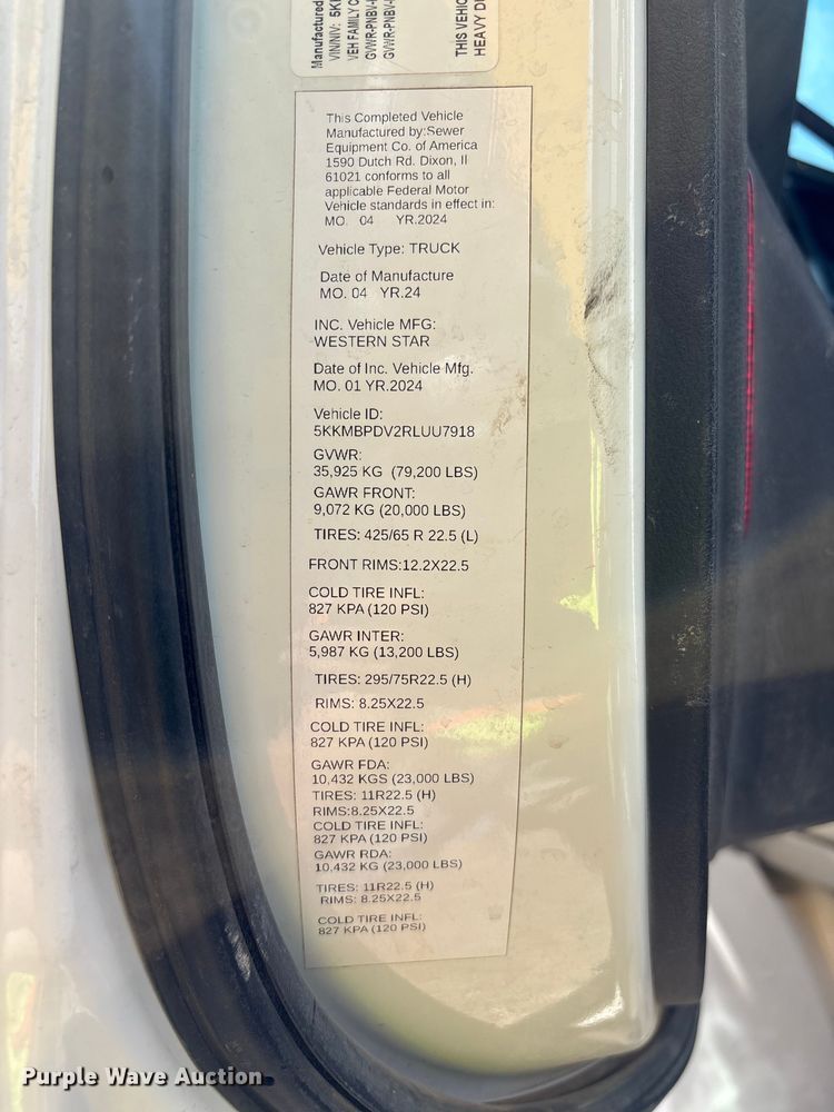 image for item YA3452 2024 Western Star 47X hydrovac truck