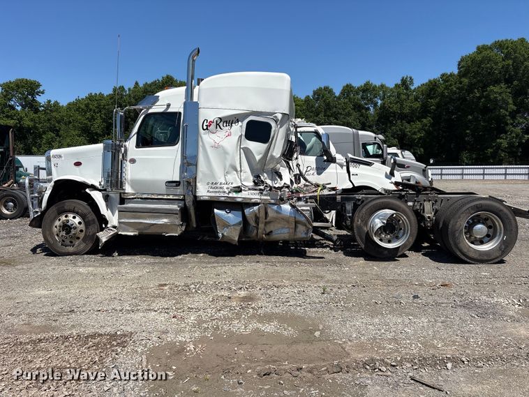 image for item YA3453 2026 Peterbilt 589 semi truck