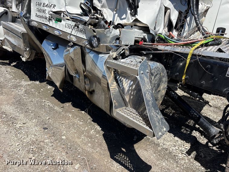 image for item YA3453 2026 Peterbilt 589 semi truck