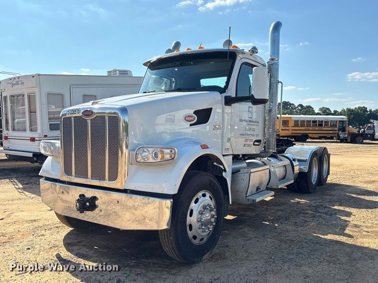image for item YA3488 2023 Peterbilt 567 semi truck