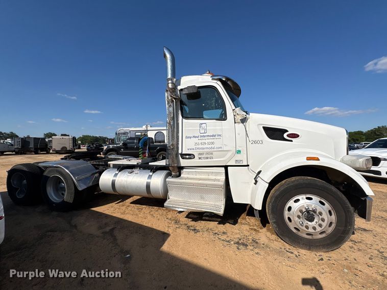 image for item YA3488 2023 Peterbilt 567 semi truck