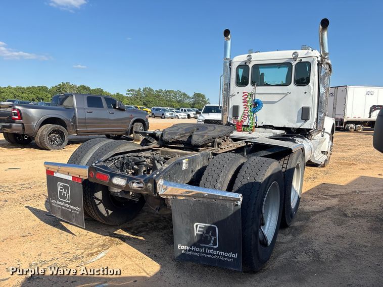 image for item YA3488 2023 Peterbilt 567 semi truck