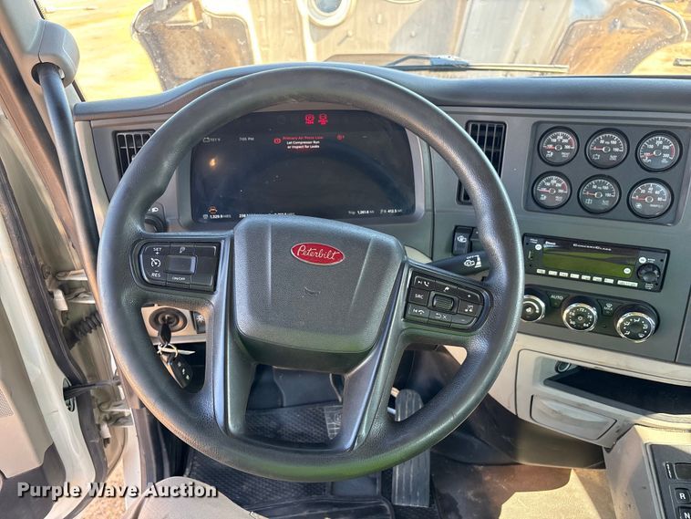 image for item YA3488 2023 Peterbilt 567 semi truck